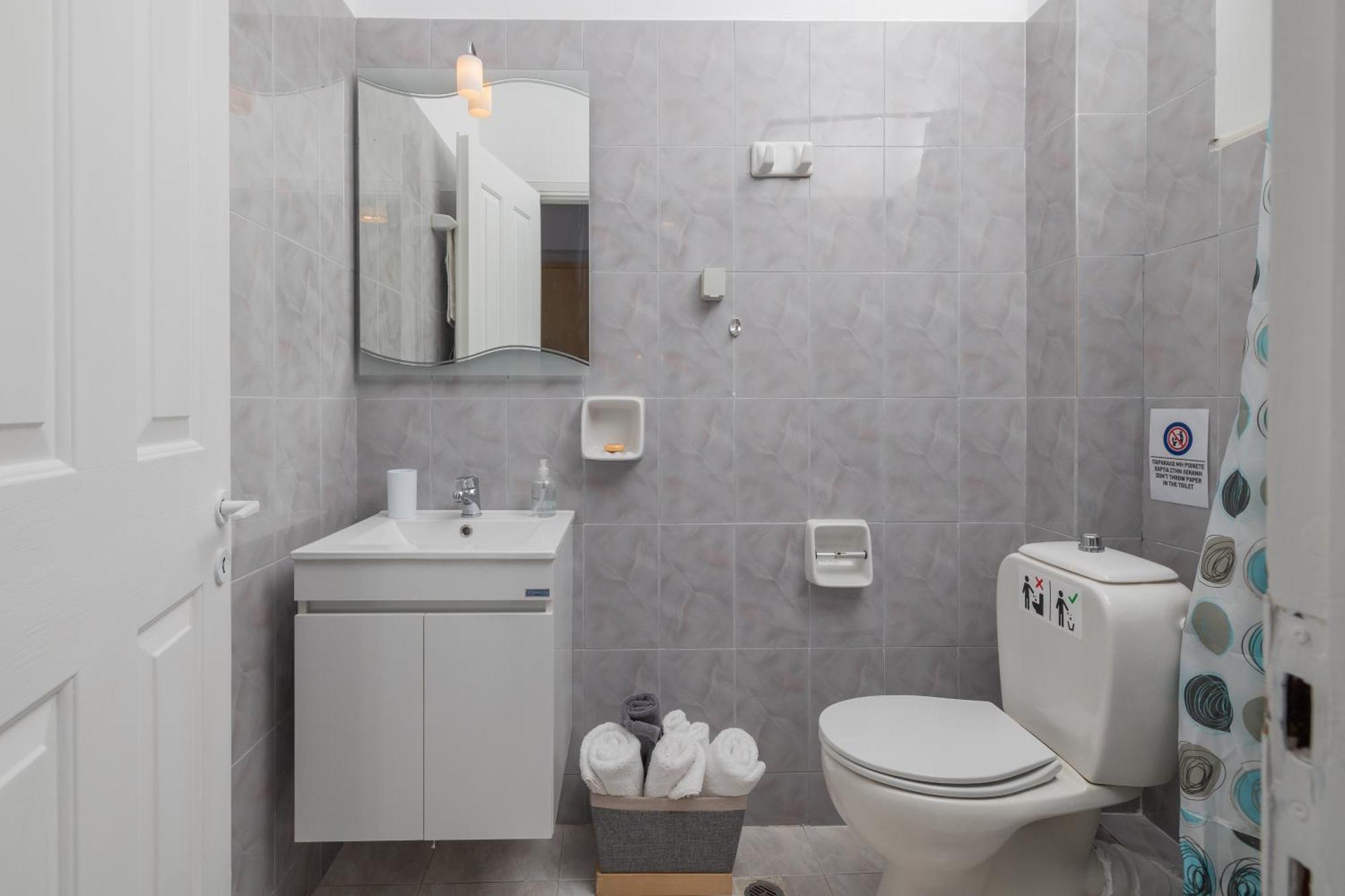 White House Studios & Apartments 阿尔戈斯托利翁 客房 照片